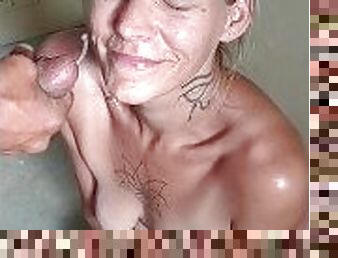 public, amateur, fellation, ejaculation-sur-le-corps, milf, maman, trio, double, sur-le-visage, ejaculation