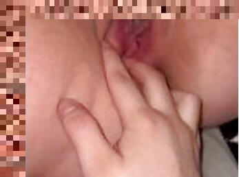 culo, masturbación, orgasmo, coño-pussy, amateur, adolescente, juguete, con-los-dedos, pajeándose, primera-vez