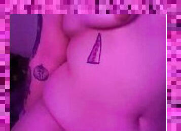 gros-nichons, masturbation, orgasme, amateur, ados, salope, horny, chevauchement, solo, tatouage