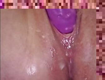 aşırı, mastürbasyon-masturbation, boşalma, amcık-pussy, fışkıran-su, amatör, oyuncak, dolgun-güzel-kadın, tek-kişilik, islak