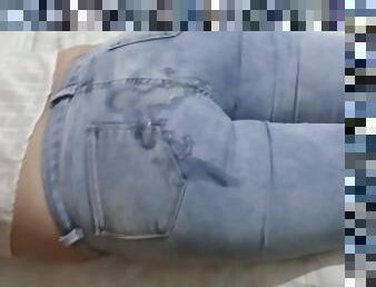 Stepmother puts on her jeans so I can cum on her ass after masturbating