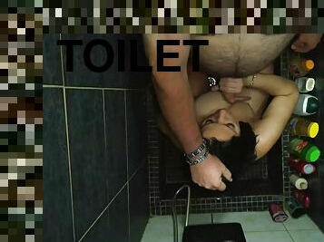 göt, banyo-yapma, büyük-göğüsler, kıllı, boşalma, amatör, orta-yaşlı-seksi-kadın, yutkunma, meni, tuvalet