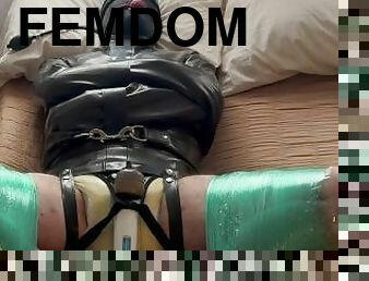 syahwat, bdsm, hamba, latex, perhambaan, femdom, mengusik