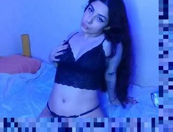 pendeja argentina masturbándose